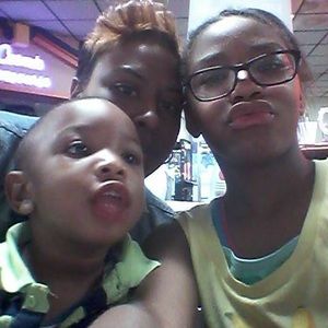 Meet your Posher, Tiffany